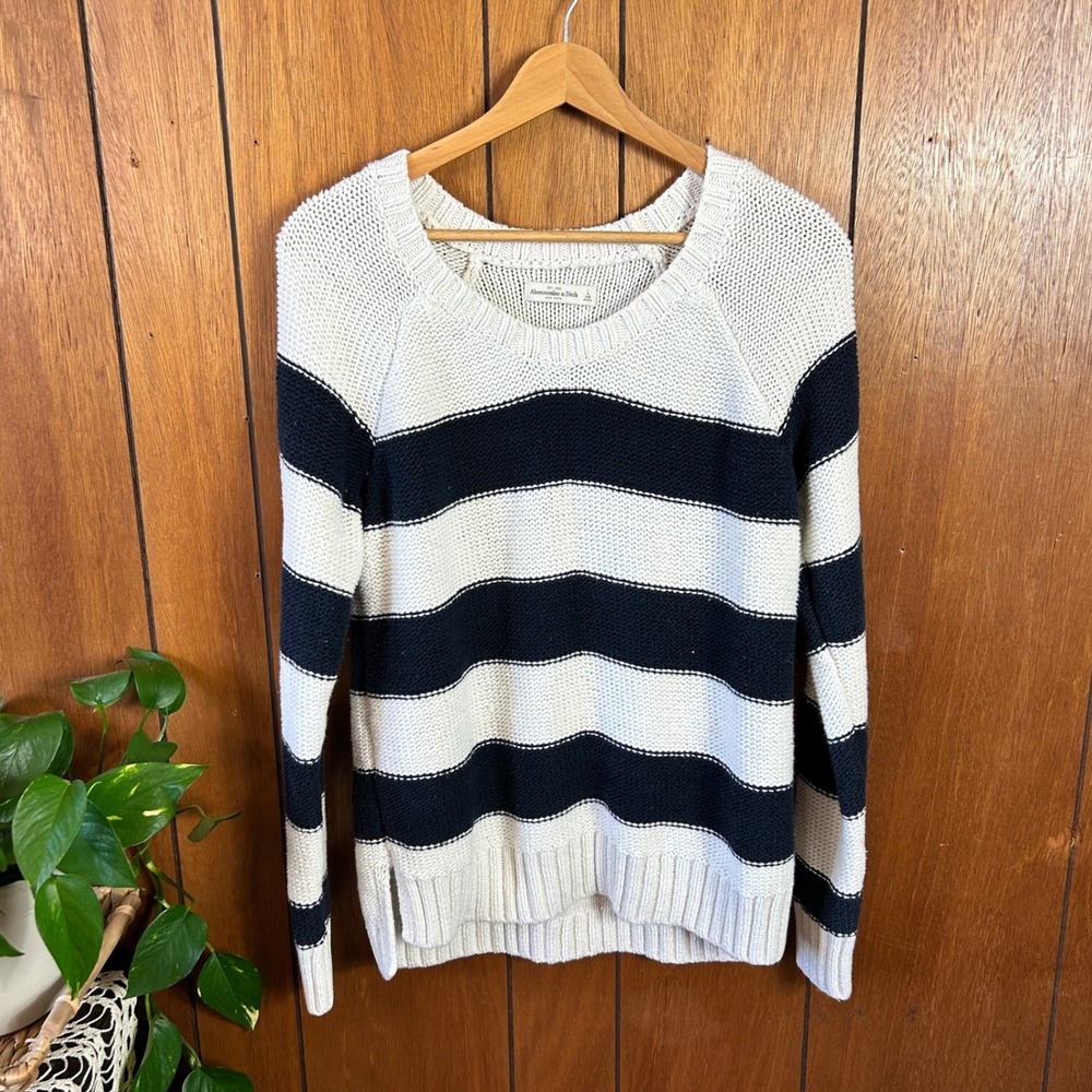 Abercrombie Fitch Striped Crew Neck Sweater Cream Navy Blue Long Sleeve Size L